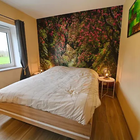 La Petite Maison Dans La Prairie הוטון